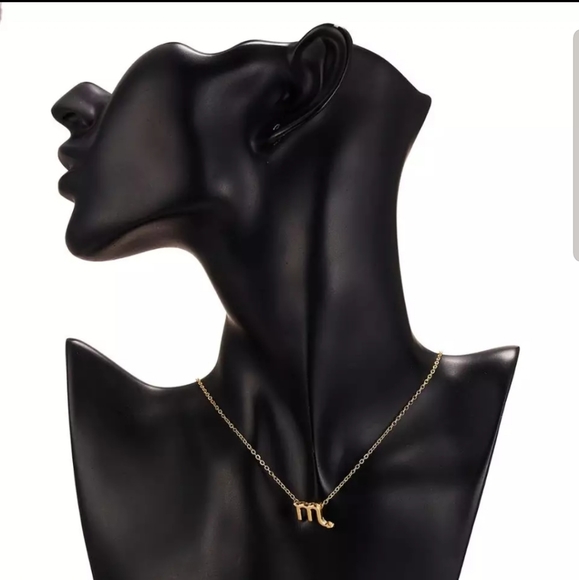 Scorpio astrological sign gold necklace - Picture 3 of 6